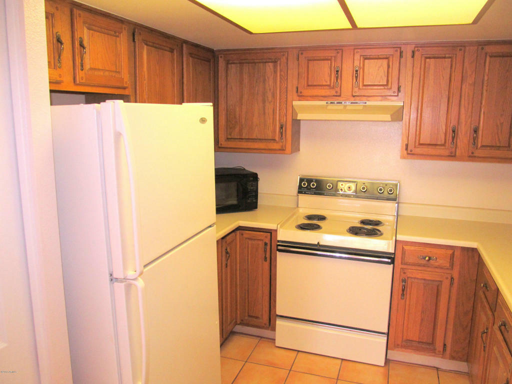 Property Photo:  7840 E Camelback Road E 106  AZ 85250 