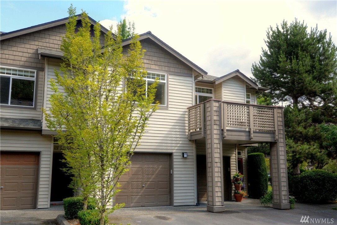 Property Photo: 17732 134th Lane SE WA 98058