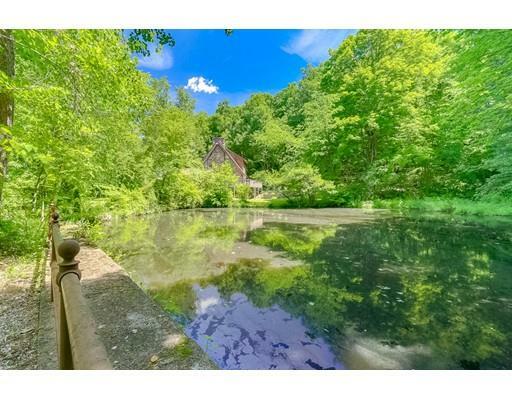 Property Photo: 43 Pondview Dr MA 01036