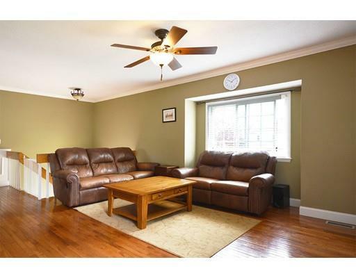 Property Photo: 8 Thistle Ct. NH 03063
