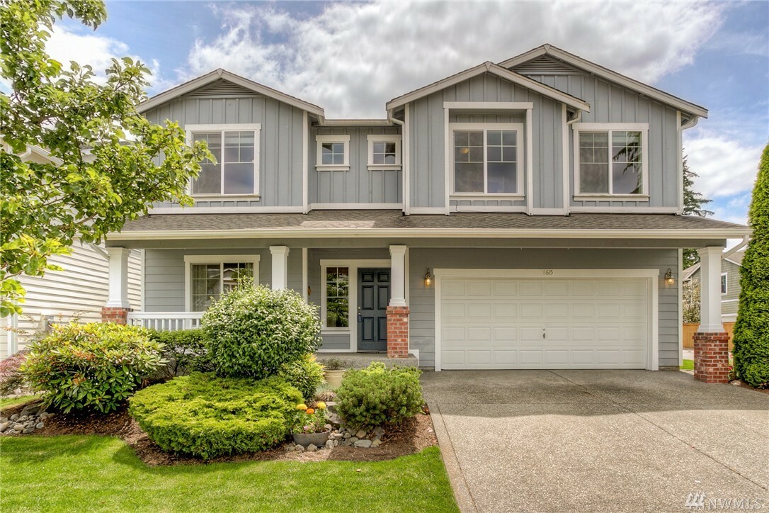 Property Photo:  16615 SE 262nd Place  WA 98042 