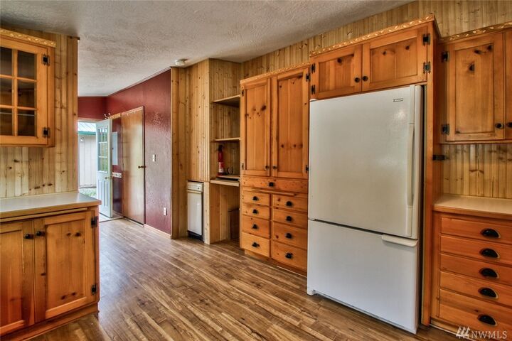 Property Photo: 24478 Newberg Rd WA 98284