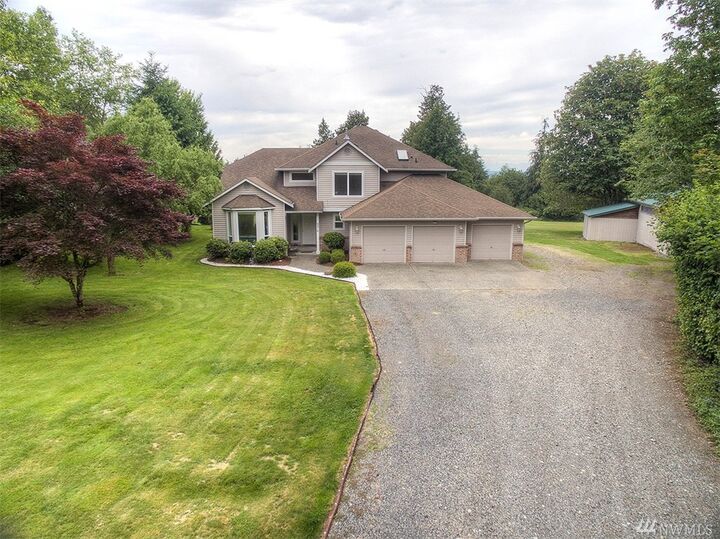 Property Photo:  9314 190th Ave SE  WA 98290 