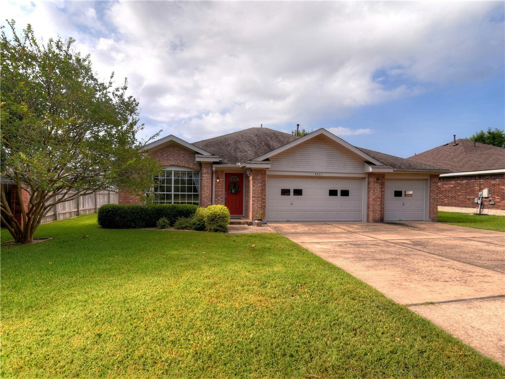 Property Photo:  5207 Cloudcroft Drive  TX 78749 