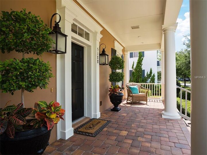 Property Photo: 5188 Dorwin Place FL 32814