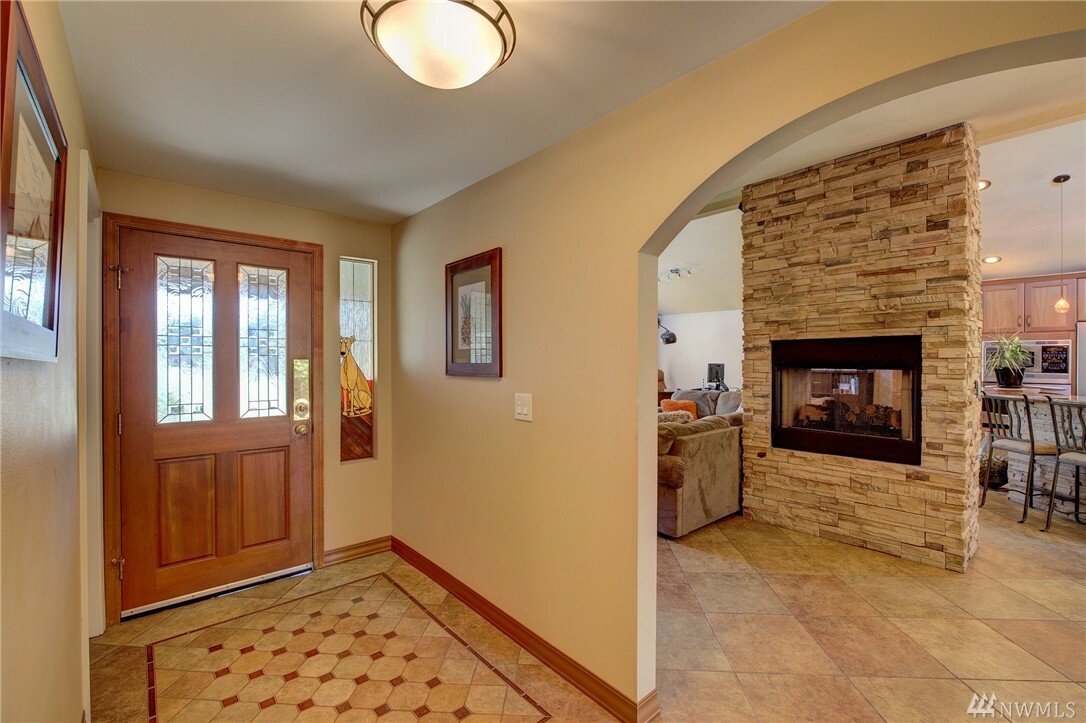 Property Photo: 5523 178th Place SW WA 98037