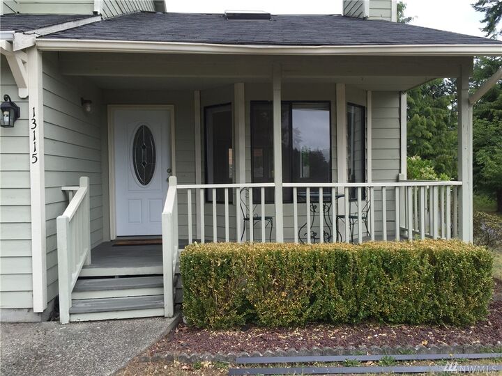 Property Photo:  13115 Lakeridge Cir NW  WA 98383 
