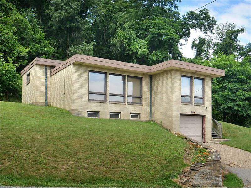 Property Photo:  106 Farnsworth Road  PA 15145 