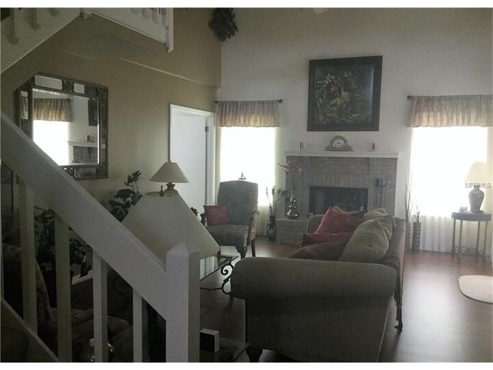 Property Photo: 329 River Chase Drive FL 32807