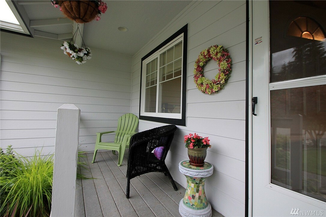 Property Photo: 5006 257th St NE WA 98223