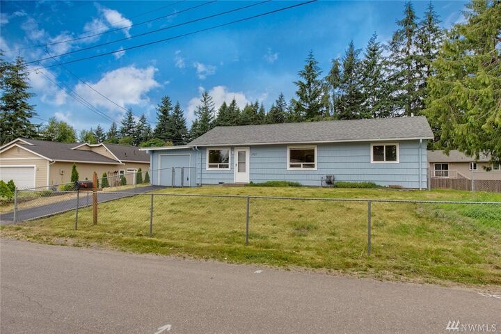 1327 Dora Ave  Bremerton WA 98312 photo