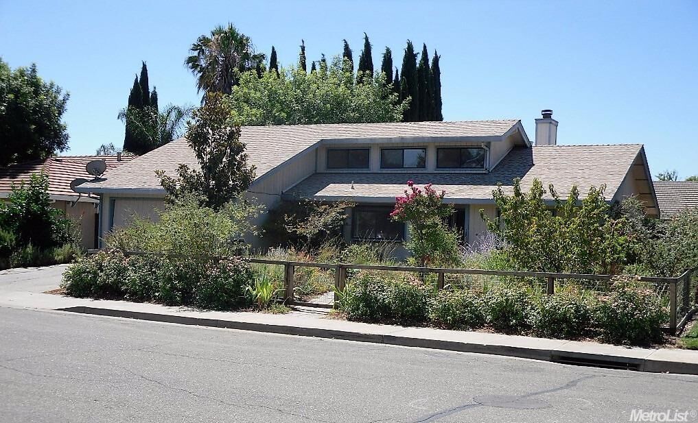 Property Photo: 104 Almond Drive CA 95694