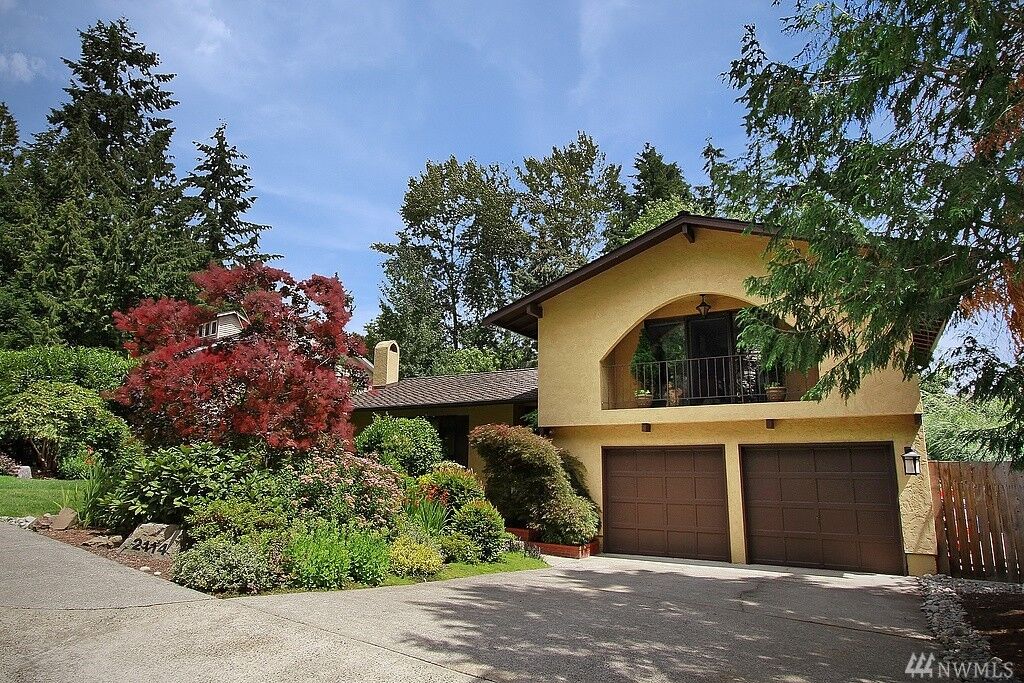 Property Photo: 2114 177th Place NE WA 98052