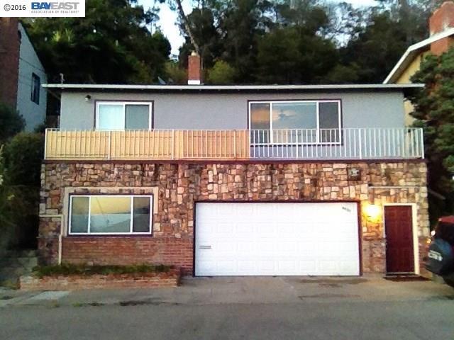 Property Photo: 8922 Burr St CA 94605