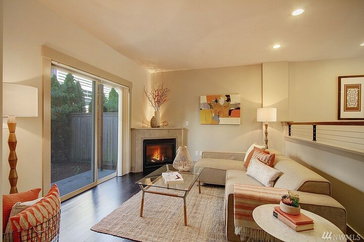 Property Photo:  4504 C Fremont Ave N  WA 98103 