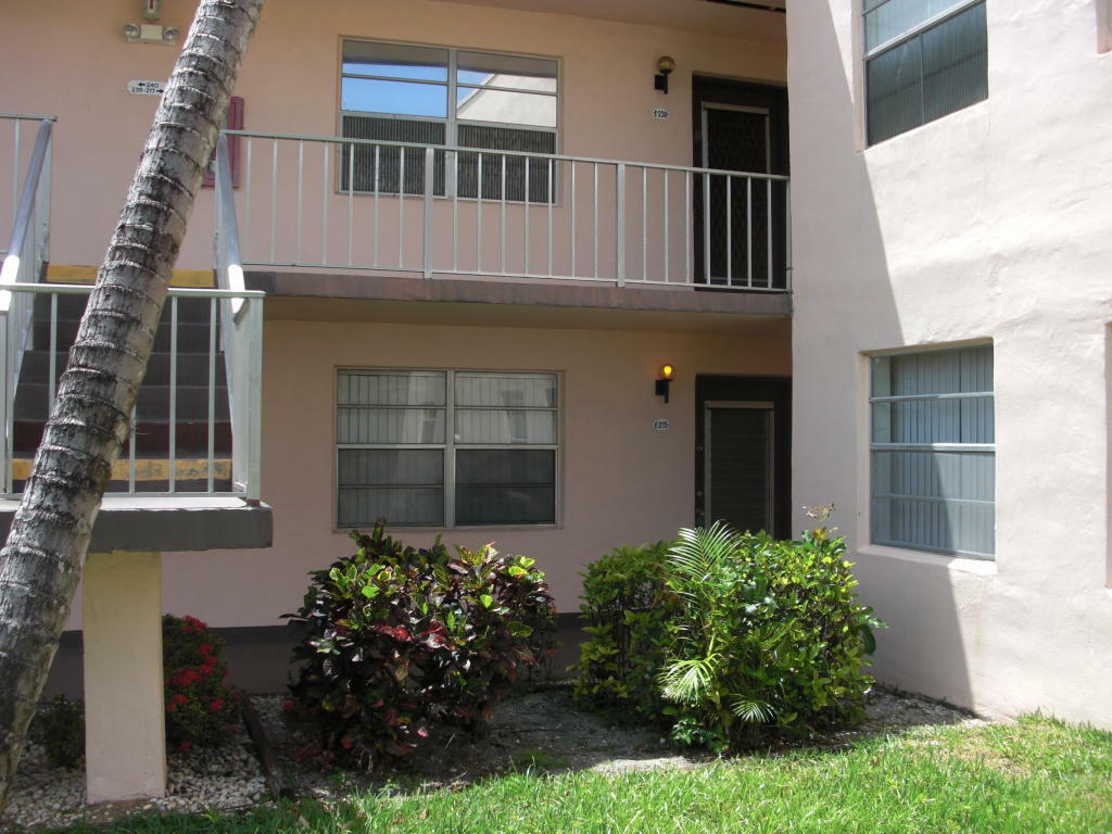 Property Photo:  215 Piedmont E 2150  FL 33484 