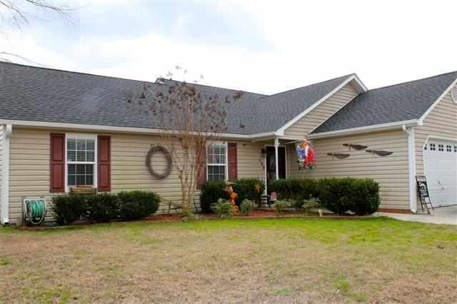 Property Photo:  122 Glenwood Drive  NC 28539 