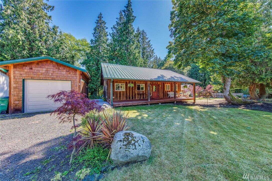 Property Photo:  20433 Stephen Drive NE  WA 98346 