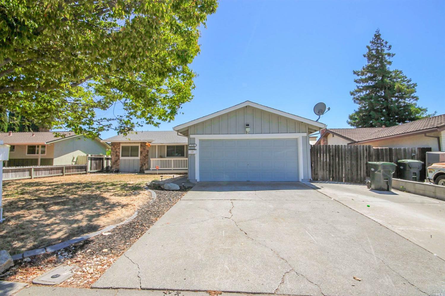 Property Photo:  2730 Orchid Street  CA 94533 