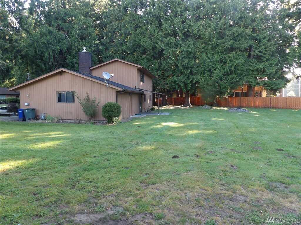 Property Photo:  2209 Cedar Lane  WA 98274 