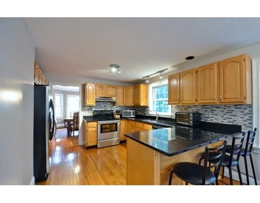 Property Photo:  4 Sunflower Cir  MA 01545 