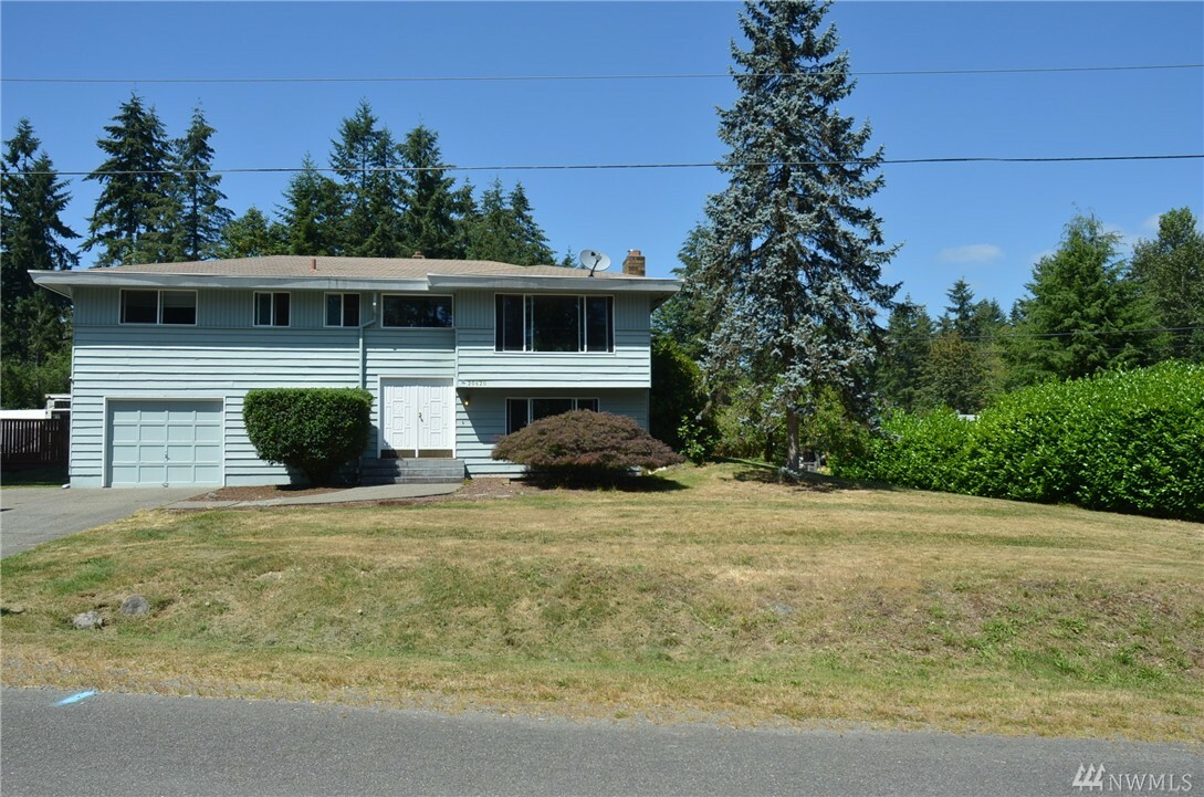 Property Photo:  20620 SE 158th St  WA 98059 