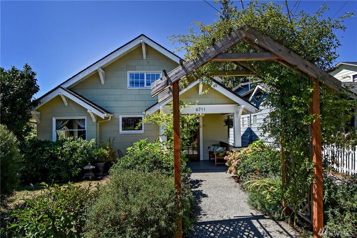 6711 1st Ave NW  Seattle WA 98117 photo