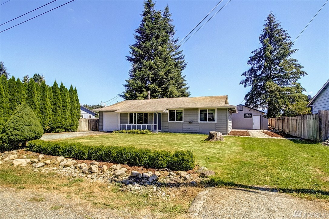 Property Photo:  4152 330th Place SE  WA 98024 