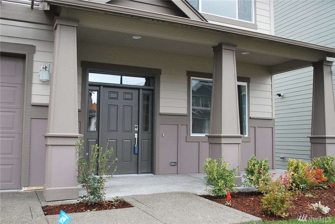 Property Photo:  10550 Sentinel Dr  WA 98332 