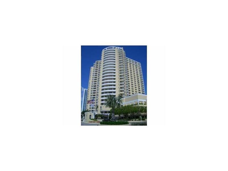 Property Photo:  888 Brickell Key Dr 403  FL 33131 