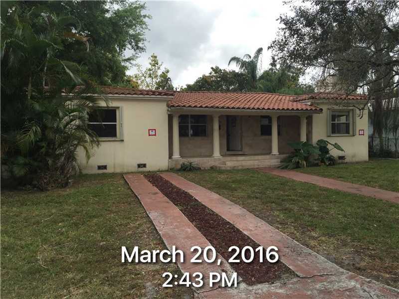 Property Photo:  150 NW 99th St  FL 33150 