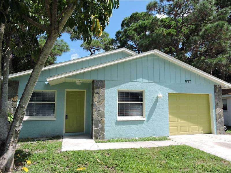 Property Photo:  1867 Mova Street  FL 34231 