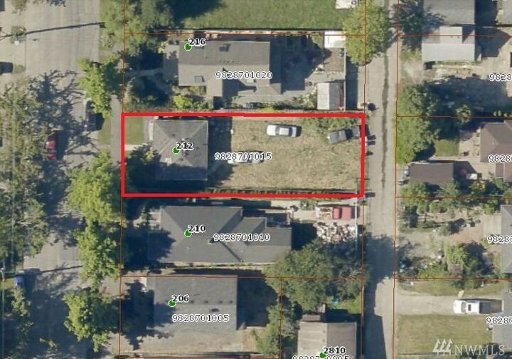 Property Photo:  212 Martin Luther King Jr Wy E  WA 98112 