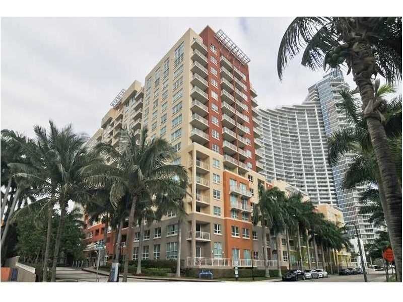 Property Photo: 2000 N Bayshore Dr 1606 FL 33137