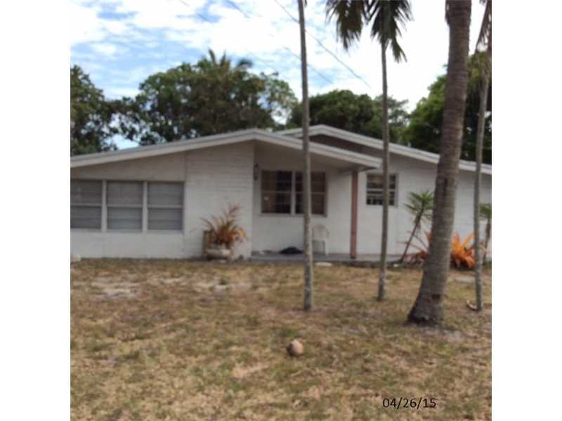 Property Photo:  7110 Granada Bl  FL 33023 