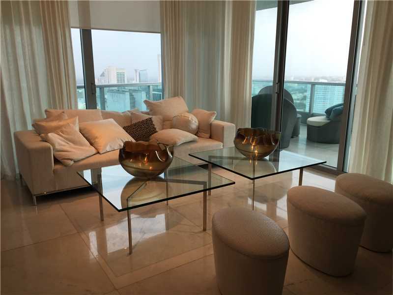 Property Photo:  900 Biscayne Bl 4101  FL 33132 