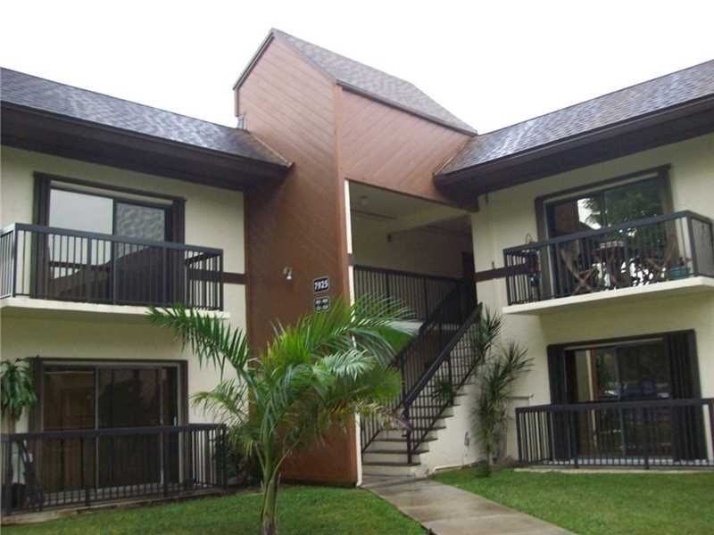 Property Photo:  