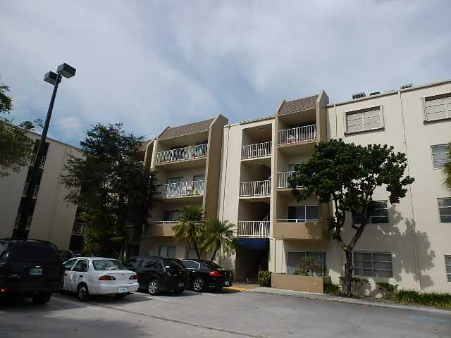 Property Photo: 7785 SW 86 St E-416 FL 33143