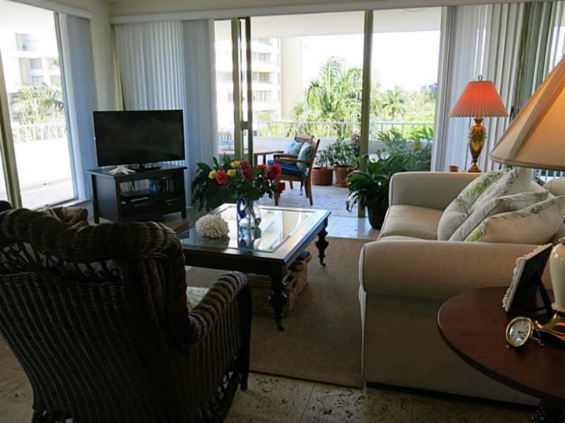 Property Photo:  199 Ocean Ln Dr 414  FL 33149 