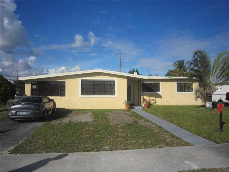 Property Photo: 3855 NW 194 St FL 33055