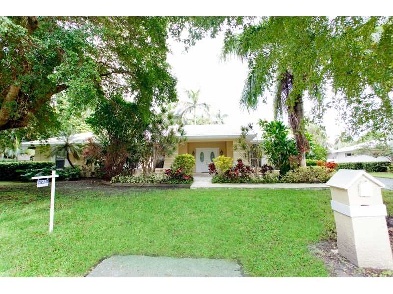 Property Photo:  5841 SW 132 Te  FL 33156 