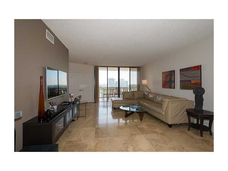 Property Photo: 20281 E Country Club Dr 1105 FL 33180