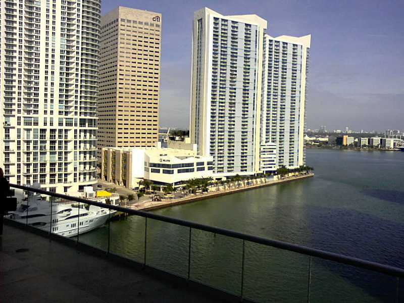 Property Photo:  325 S Biscayne Bl 1722  FL 33131 