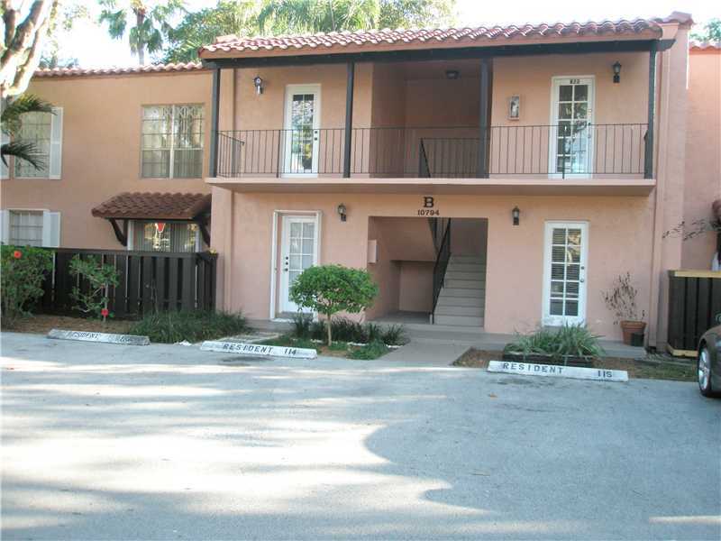 Property Photo: 10794 N Kendall Dr B24 FL 33176
