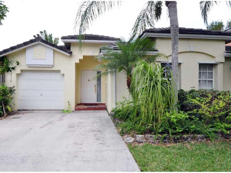 Property Photo:  12316 SW 146 St  FL 33186 