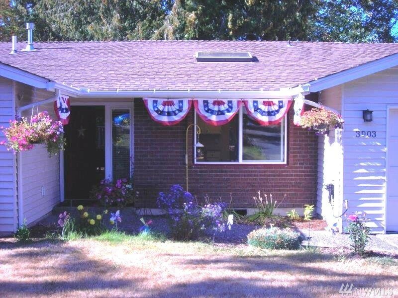 Property Photo: 3903 Apache Dr WA 98273