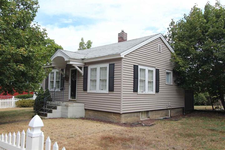 1519 S Helena St  Spokane WA 99203 photo