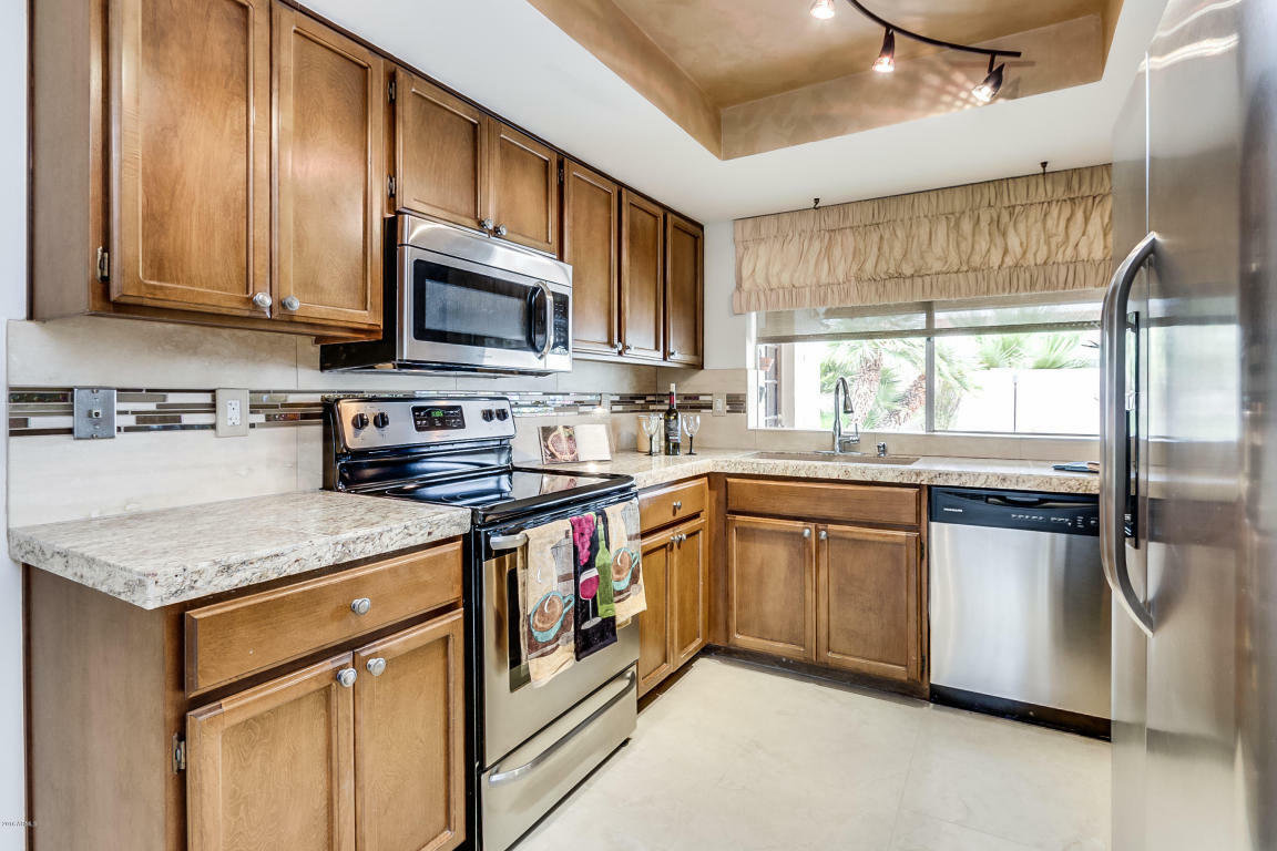 Property Photo:  2725 E Altadena Avenue  AZ 85028 