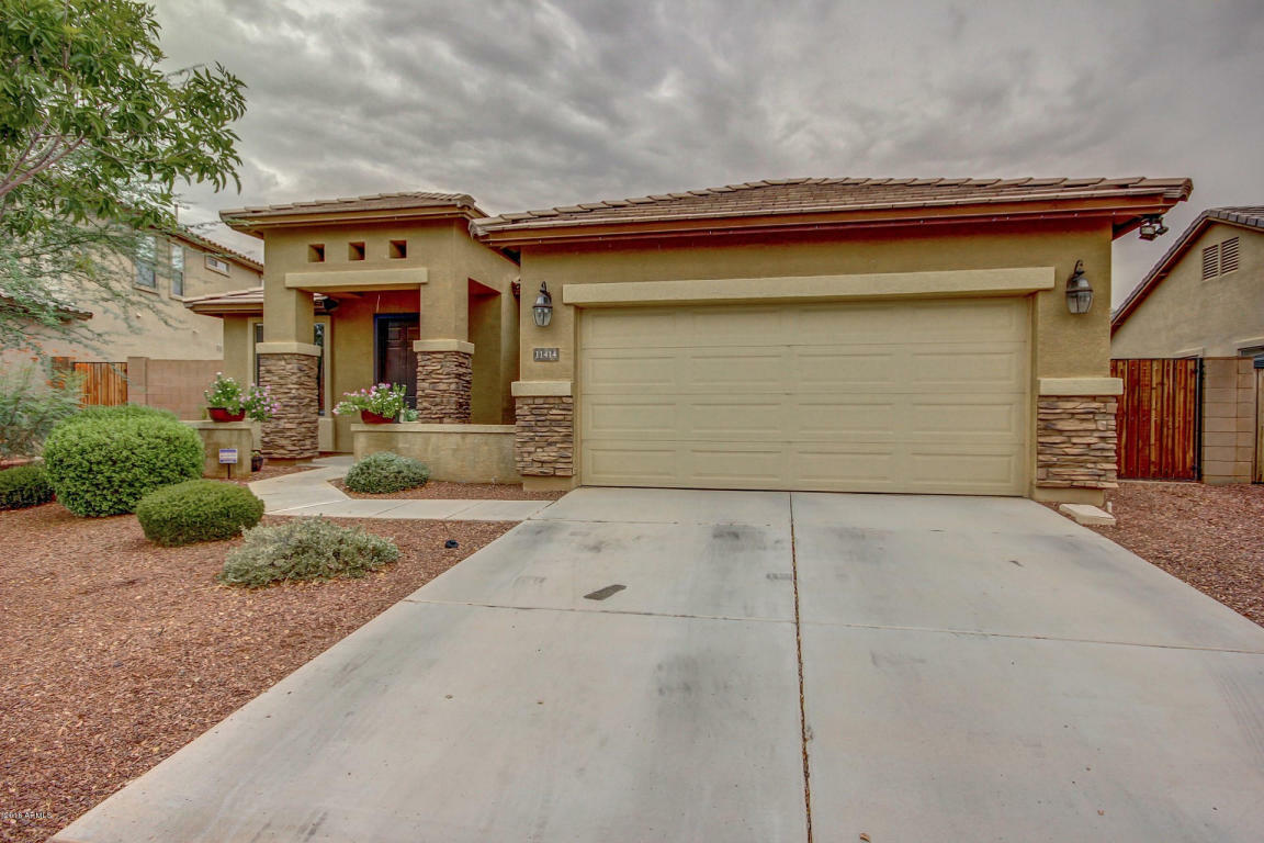 Property Photo:  11414 W Holly Street  AZ 85392 