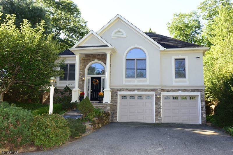 Property Photo:  105 Germantown Rd  NJ 07480 